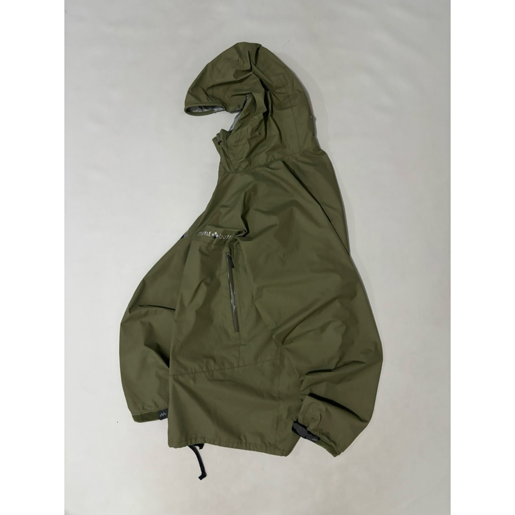 montbell outdor jacket