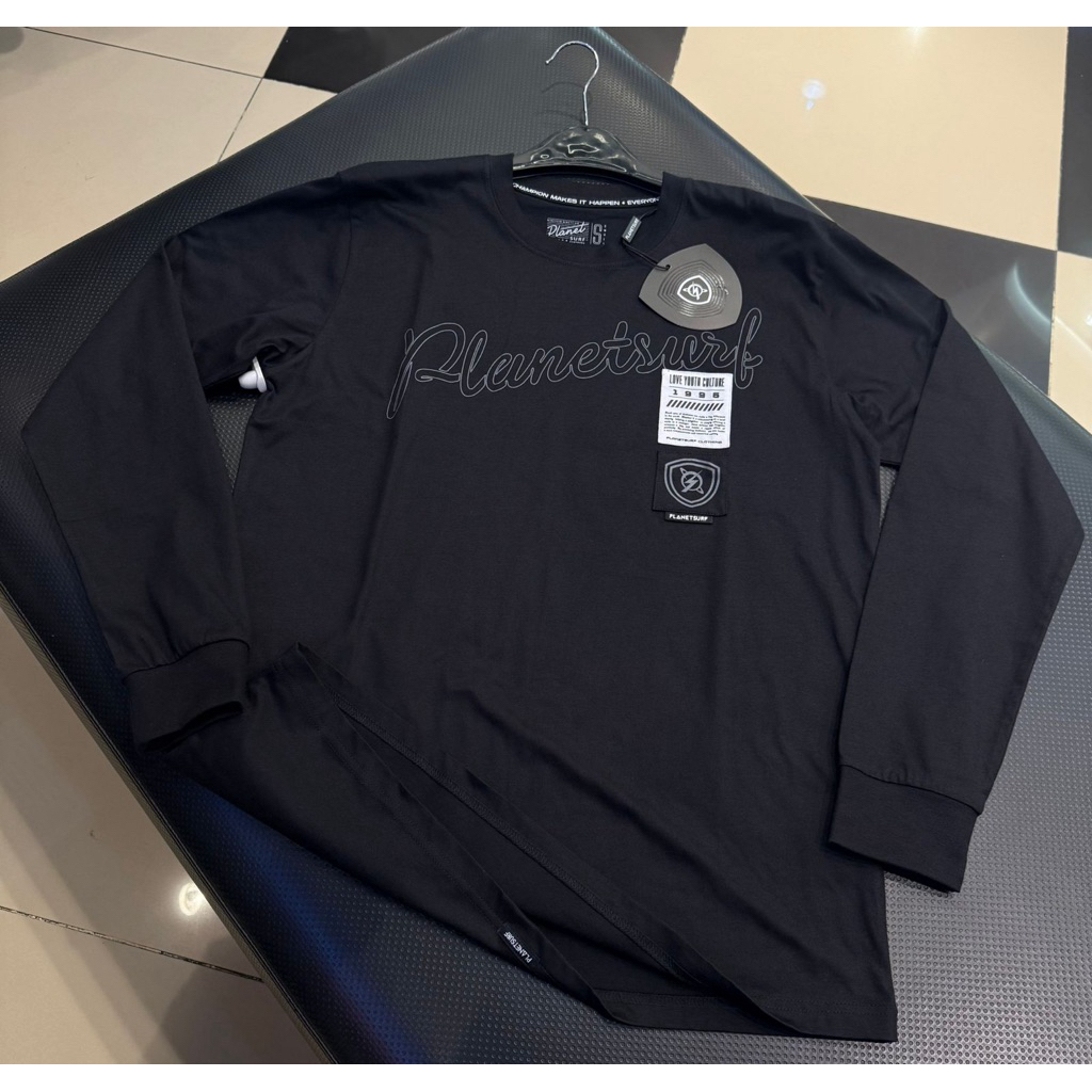 Kaos Planet Surf Original Lengan Panjang Calliemen long tee Black