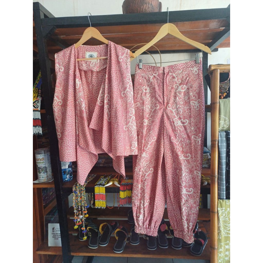 one set setelan batik wanita outer celana