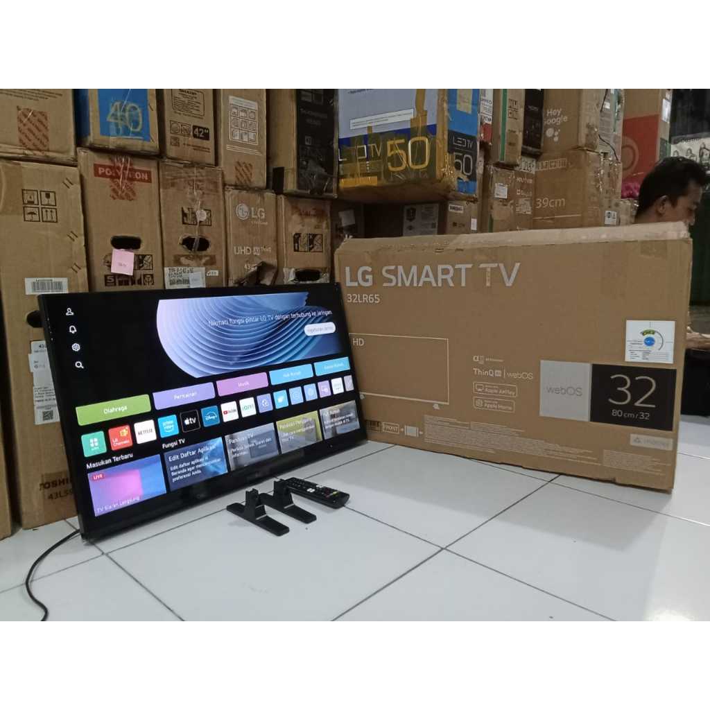 TV LED LG SMART 32 INC HD NETFLIX YOUTUBE SUDAH DIGITAL KONDISI BEKAS MASIH SEGEL  (01r)