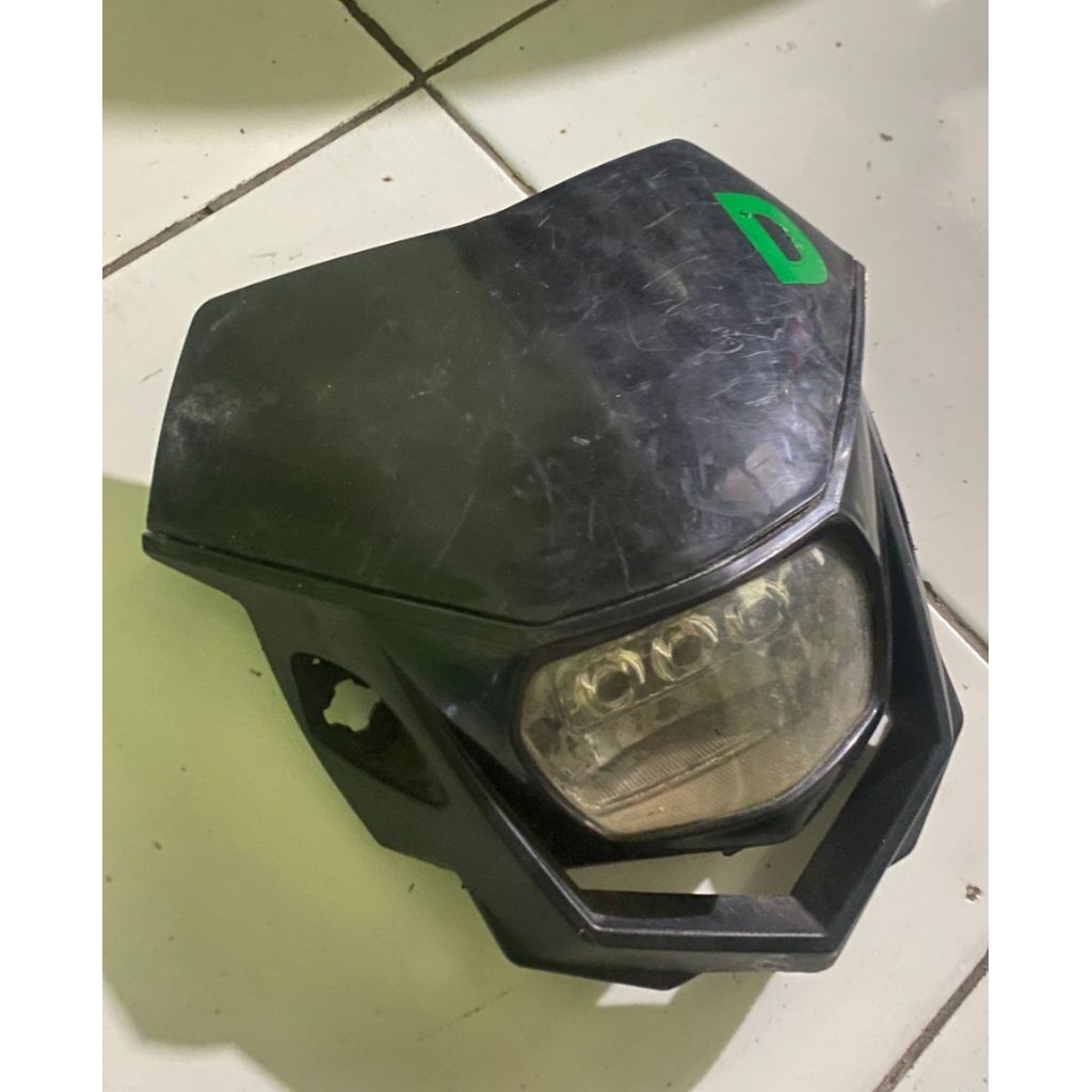 Lampu depan bekas klx