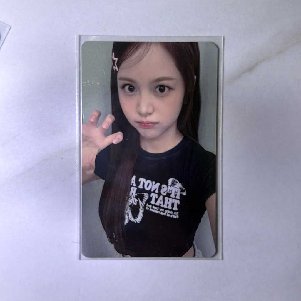Official Photocard PC Carmen Hearts2Hearts Benefit Luckydraw Focus Minirecord Carmen Luckydraw Focus