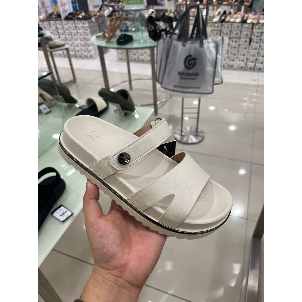 Sandal Selop Nevada empuk wanita ORI store matahari lengkao dengan kotak
