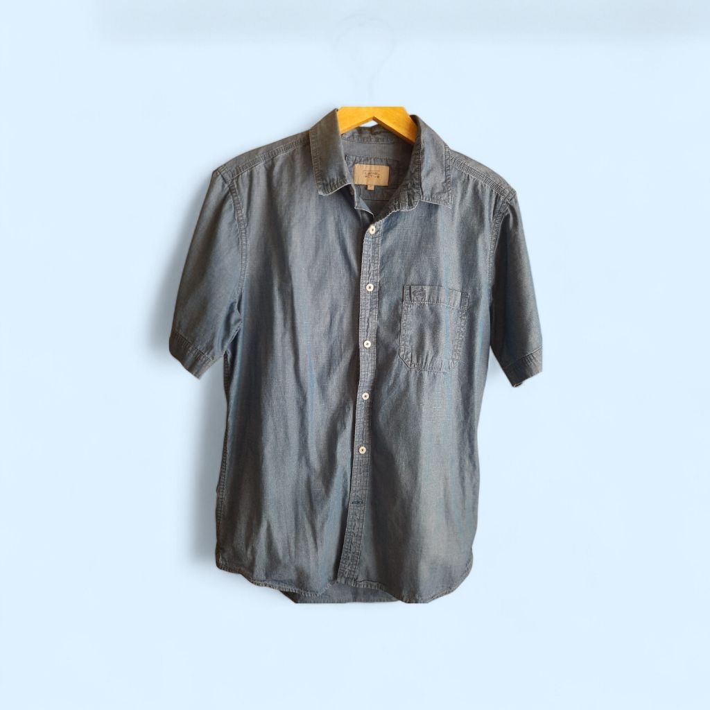 Kemeja pria camel active