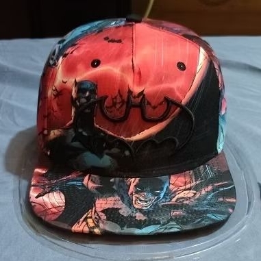 Topi Batman full AOP dan logo Bordir, cotton Polyester satin, Snapback osfm, official tag. Rare item