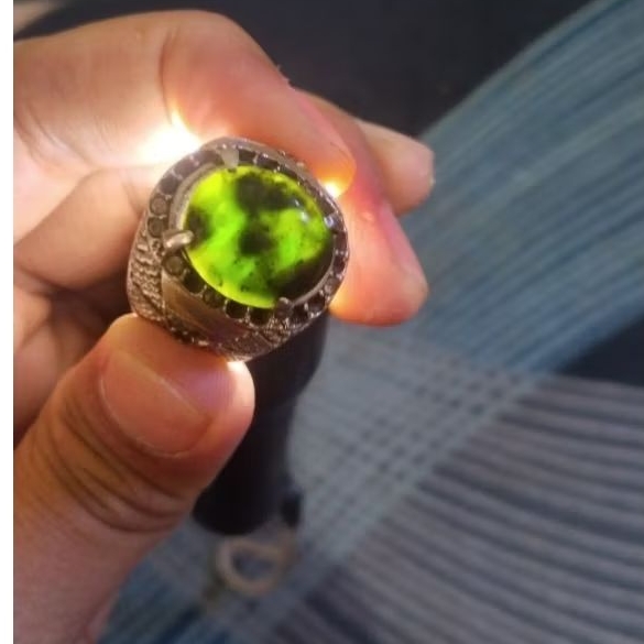 Batu cincin Lumut Aceh