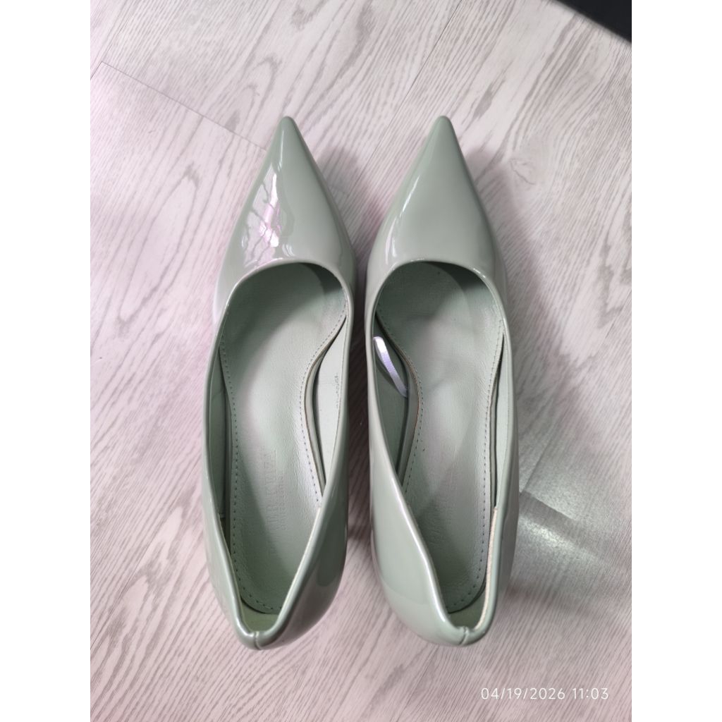 [PRELOVED] Sepatu Heels Peter Keiza Light Green Size 41