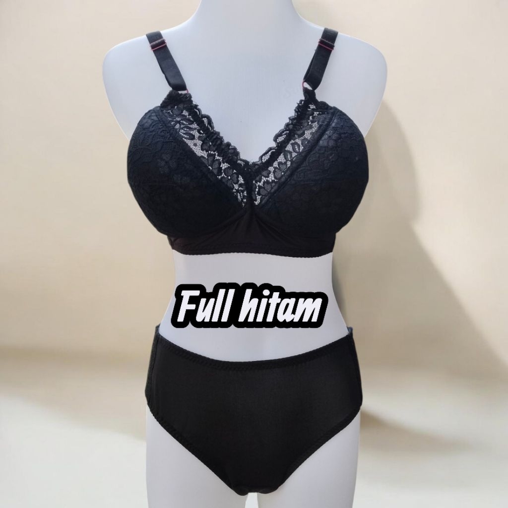 Full Hitam Set Bra Dan Cd, Bra Brukat Motif Renda Dan Celana Dalam Motif Renda