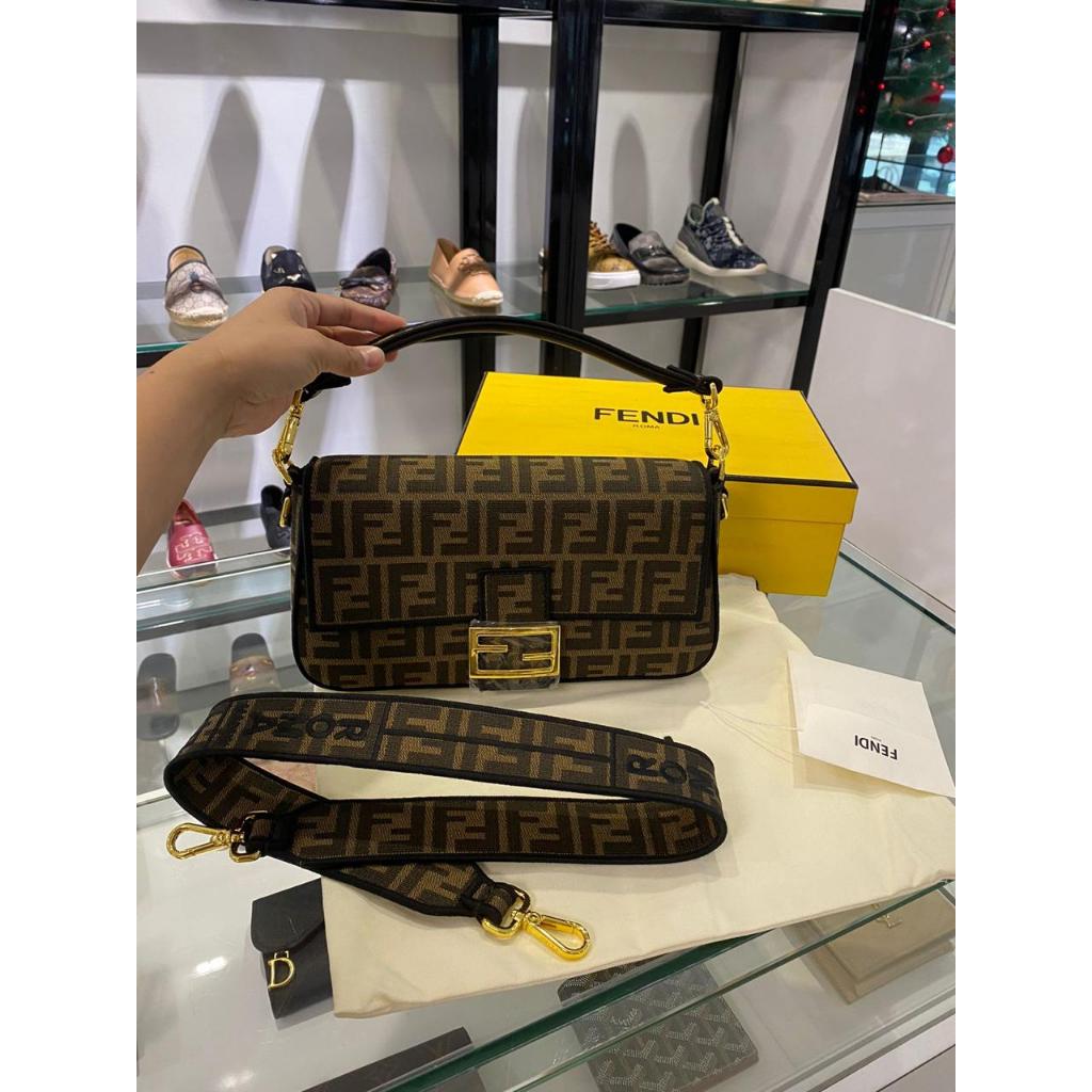 Tas Slempang Baguette medium super mirror qty vvip 6221