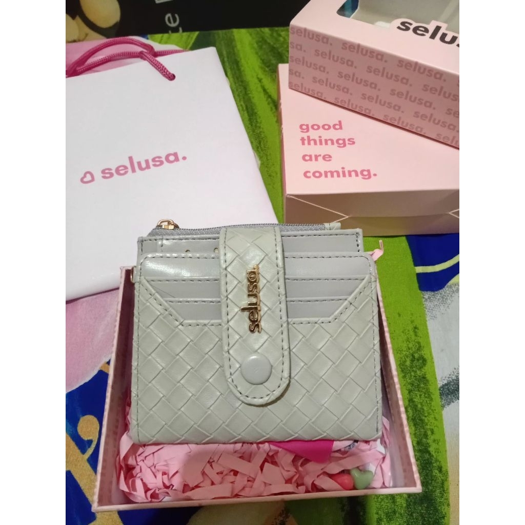 dompet selusa free paper bag