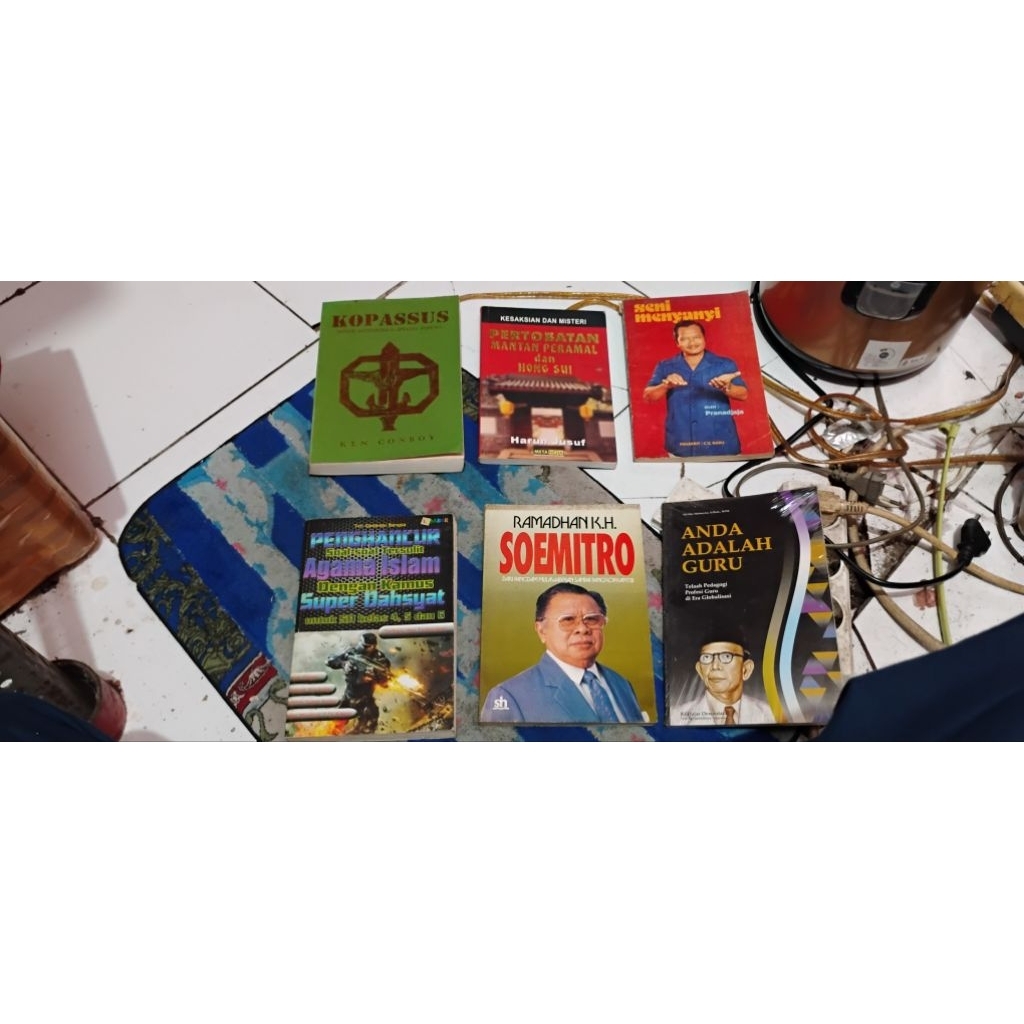 buku "Kopassus: Inside Indonesia's Special Forces" karya Ken Conboy. 