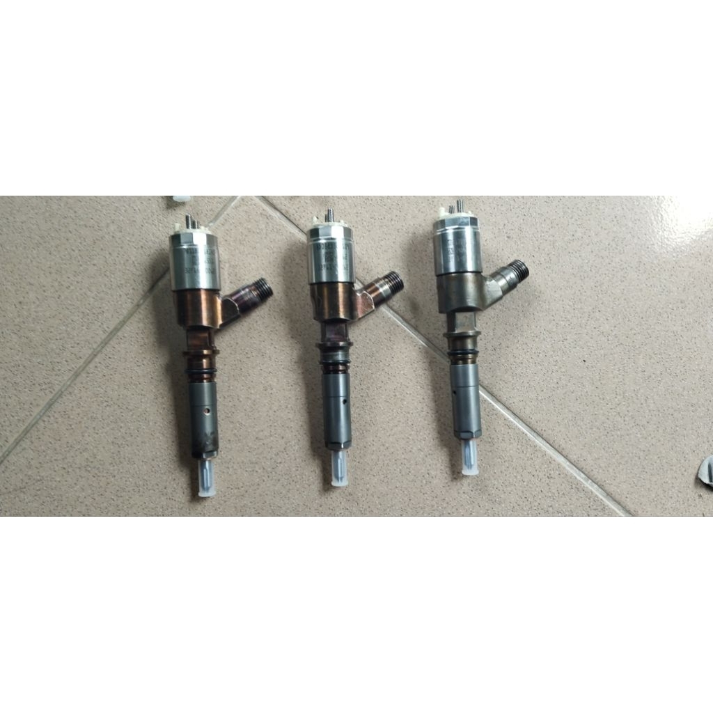 Injector Excavator CAT 320