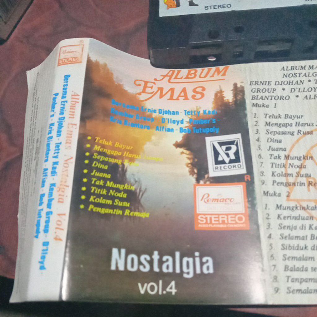 kaset pita ALBUM EMAS L493