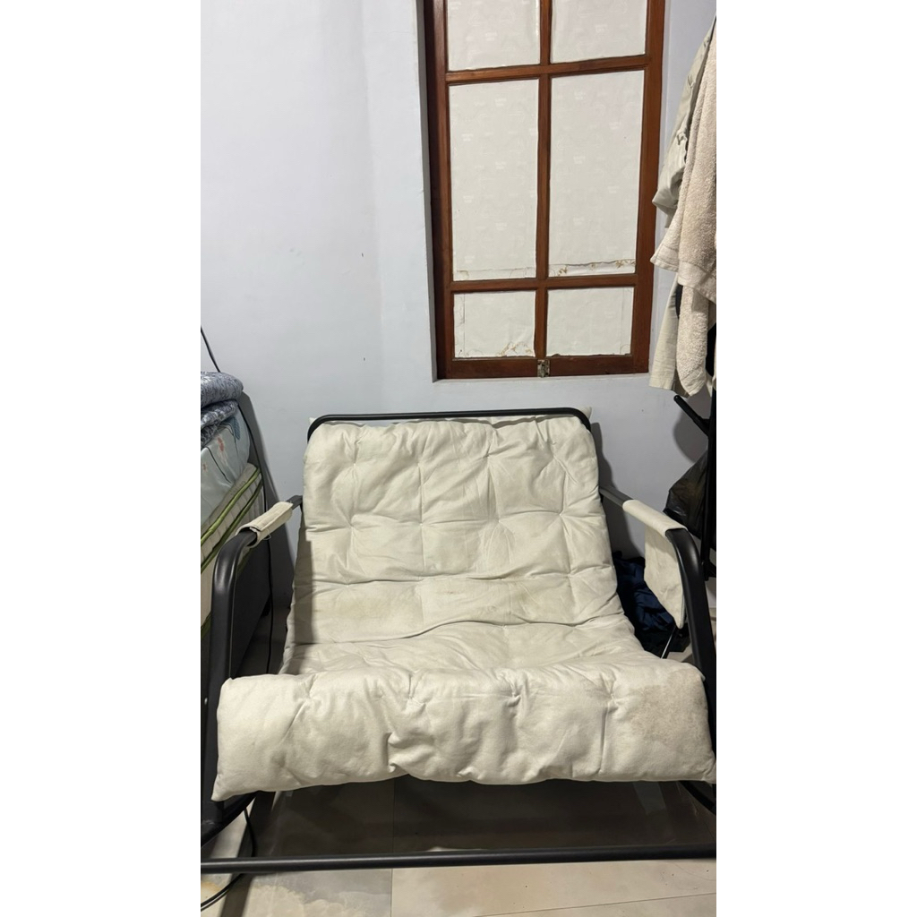 preloved-kursi goyang kursi santai