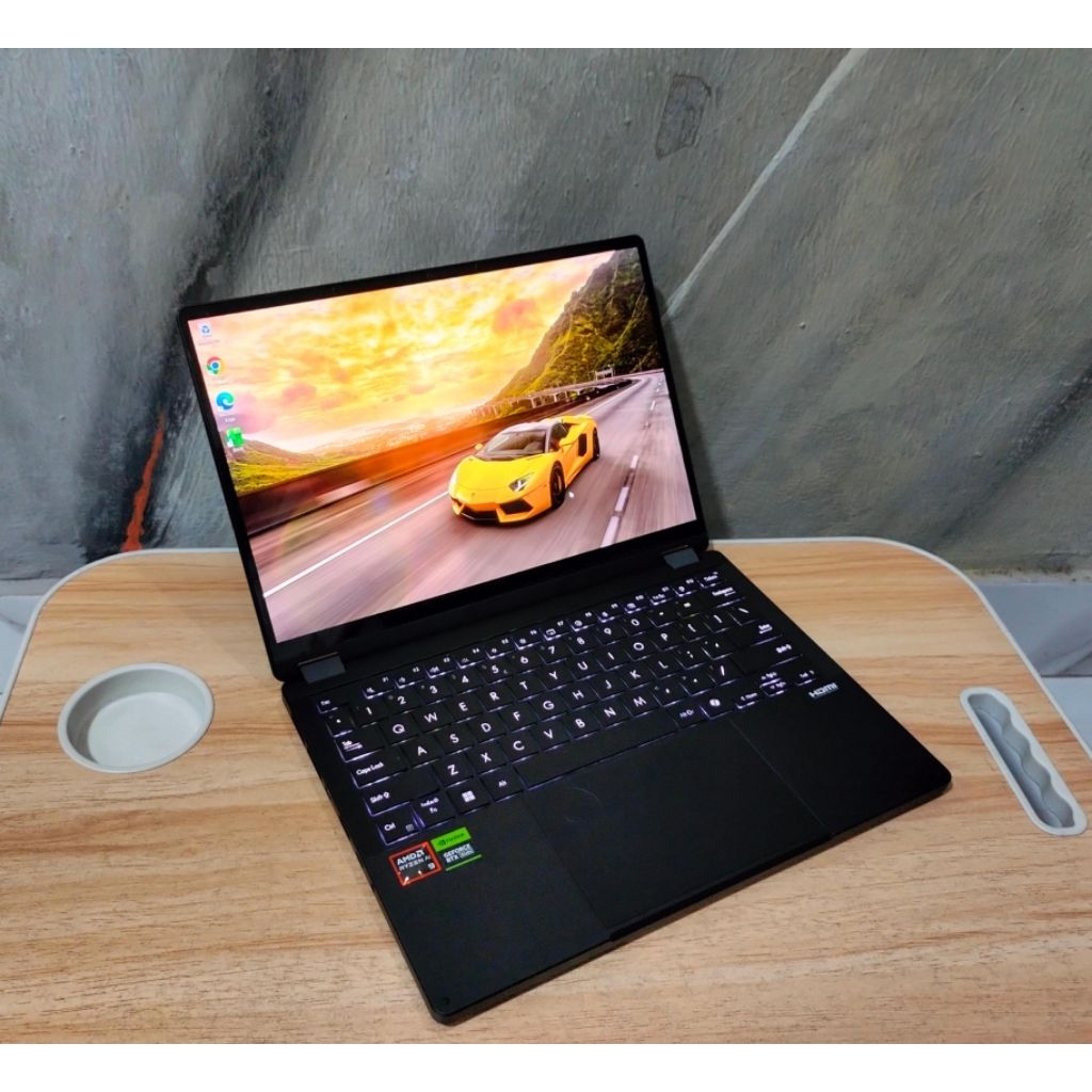 Asus ProArt PX13 HN7306WU OLEDS9211M/ Ryzen Al 9 365/ RAM 24GB/1TB SSD/ RTX4050 Approx 17GB/13.3" 3K