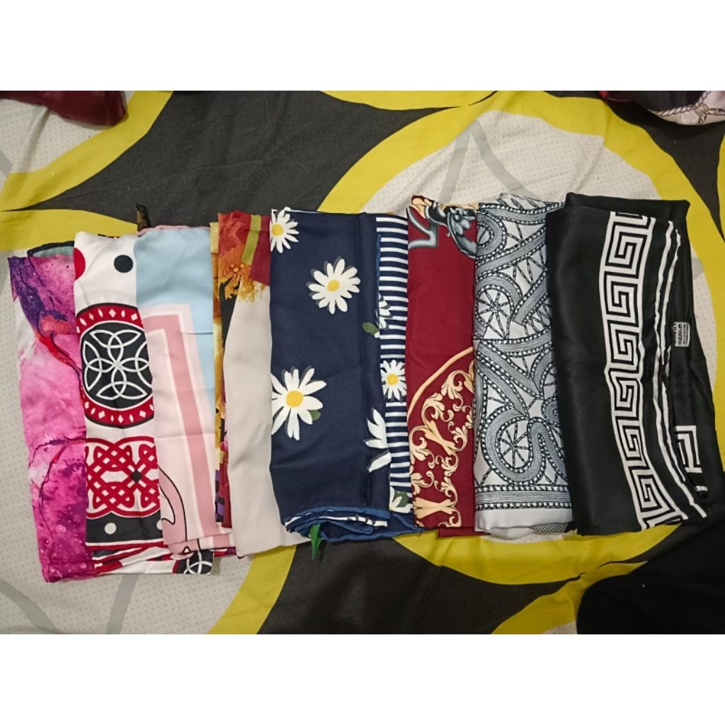 hijab dan baju 1 bal