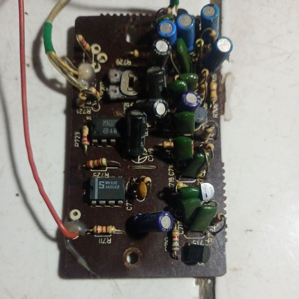 IC ECHO MN 3207 + MN 3112 LAMBANG IC (M) LENGKAP PCB ORI NORMAL DI JUAL PER PCB MN3207+MN3112