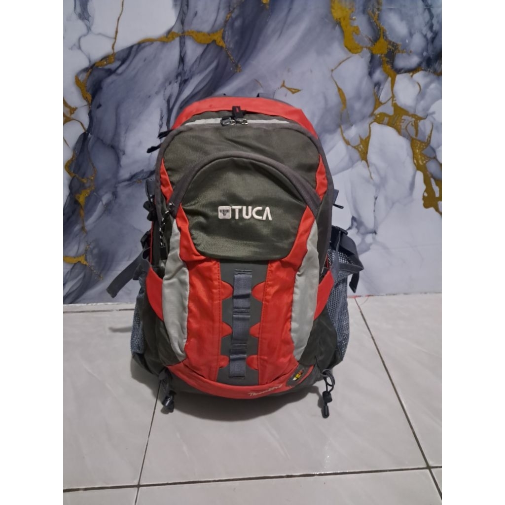 backpack Tuca