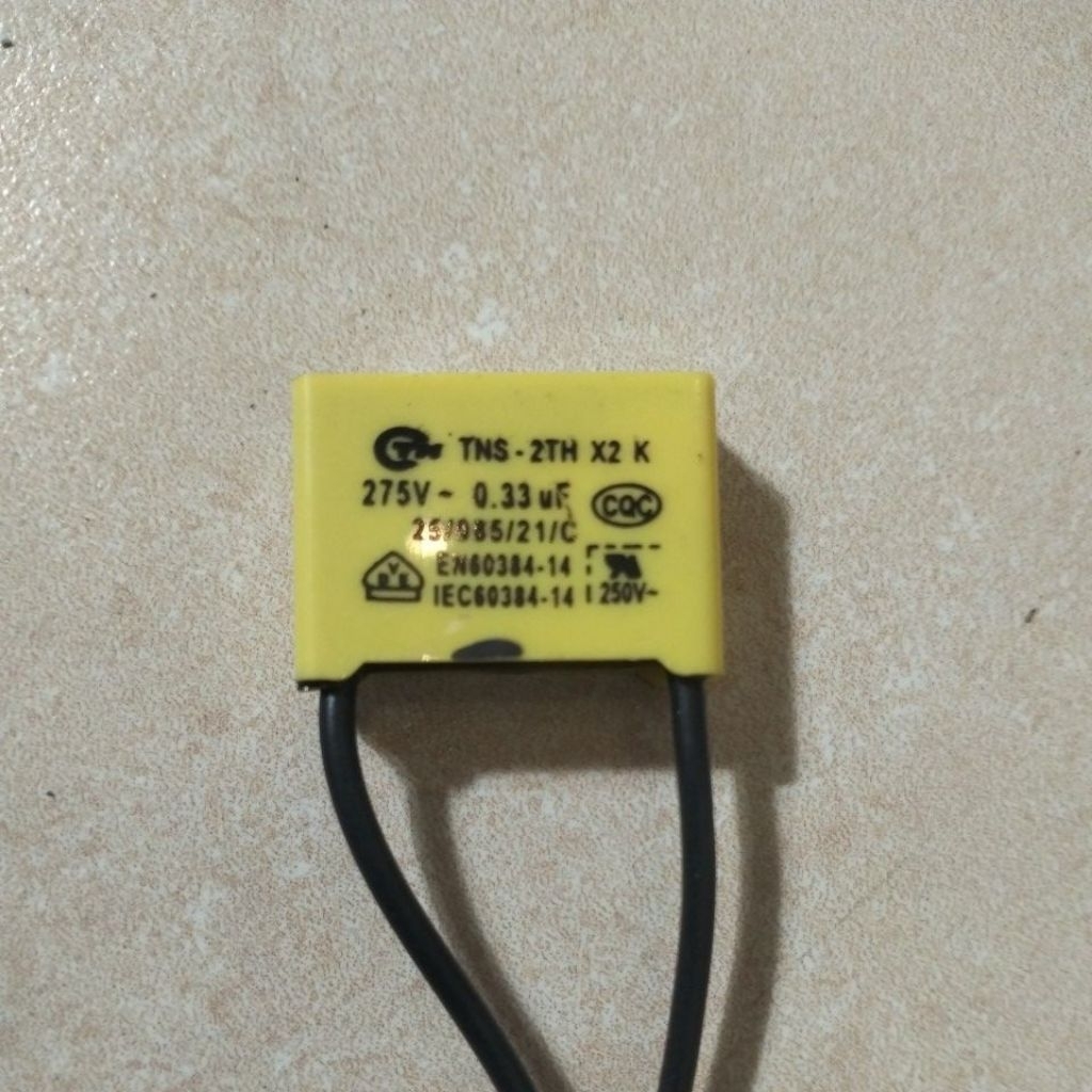 Kapasitor 0.33uf 250v