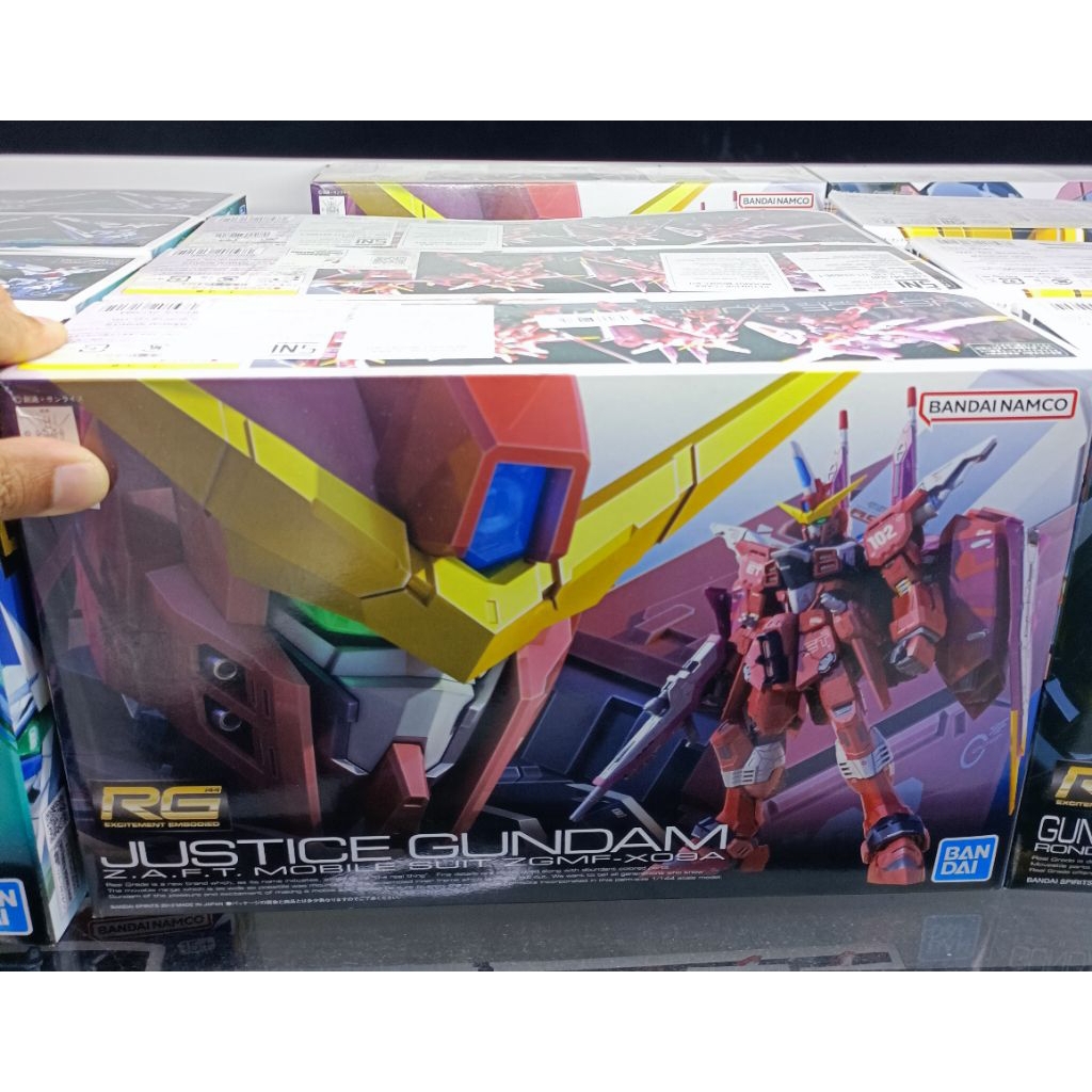 RG Justice Gundam