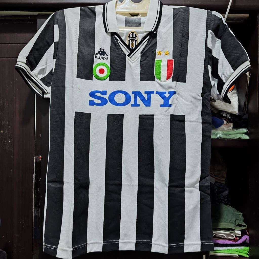 jersey vintage juventus 1995/96 home no tags del piero - ukuran L