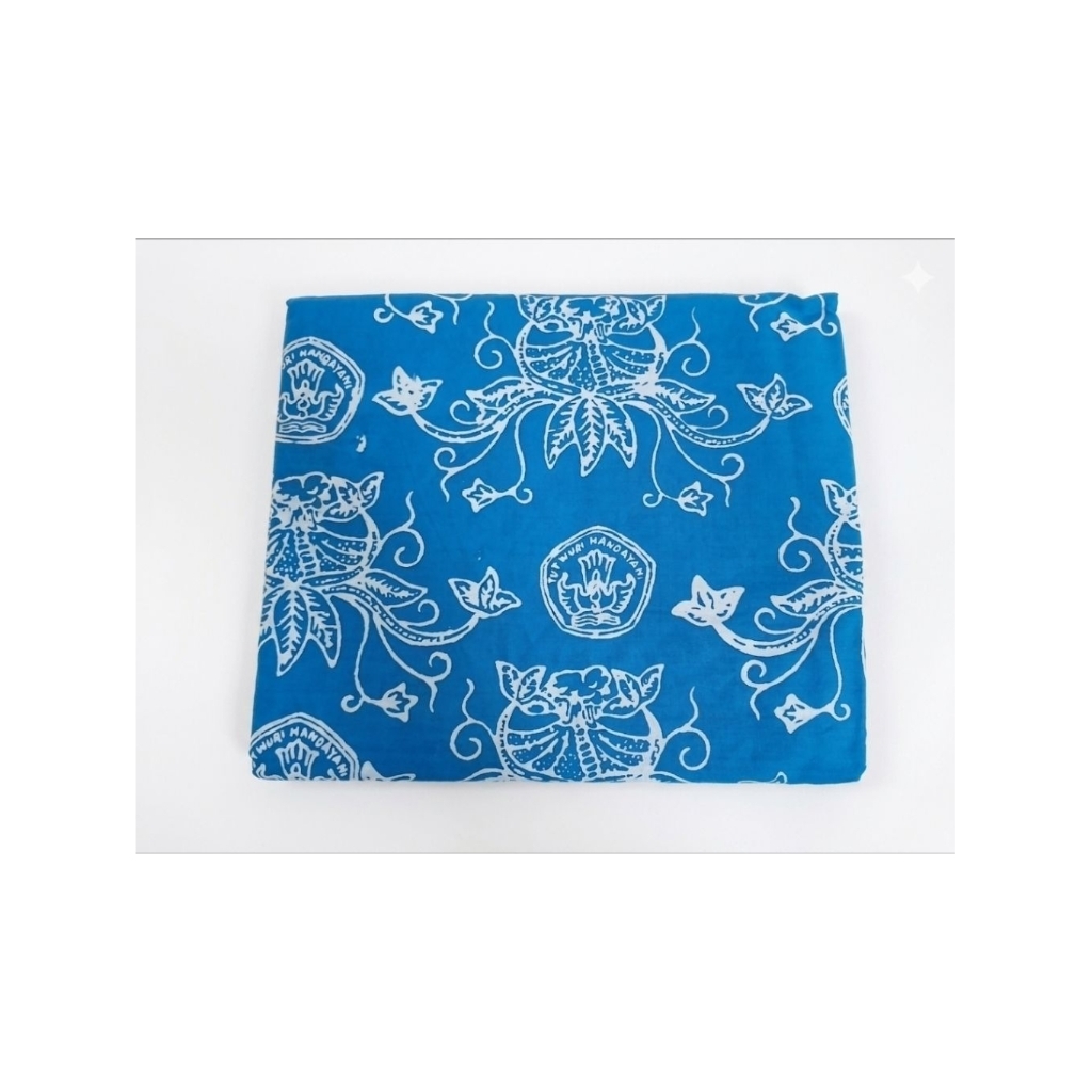 kain batik biru sekolah SMP probolinggo