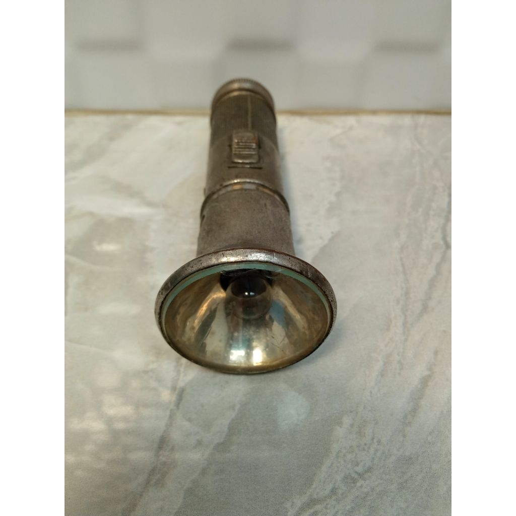 Senter jadul antik kuno, bahan kuningan.