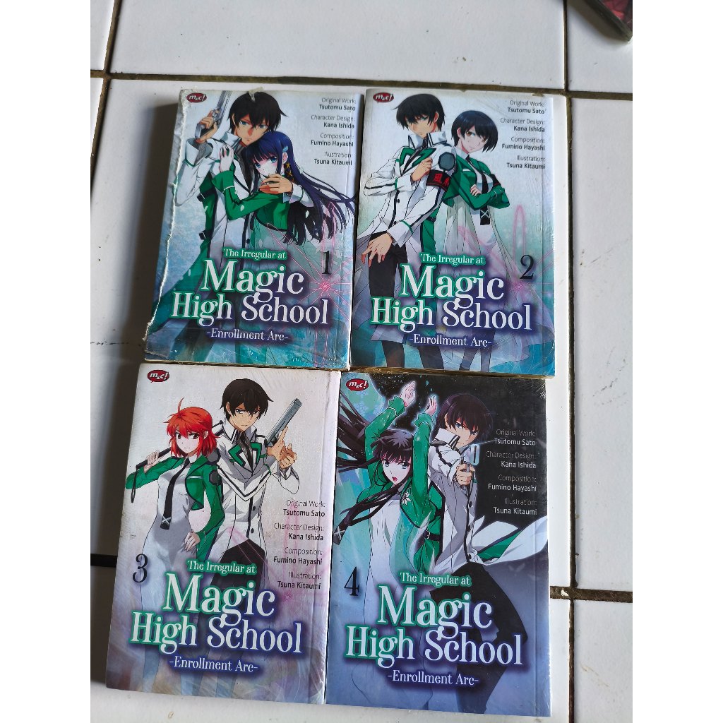 Komik The Irregular At Magic Highschool Enrollment Arc 1-4 Set
