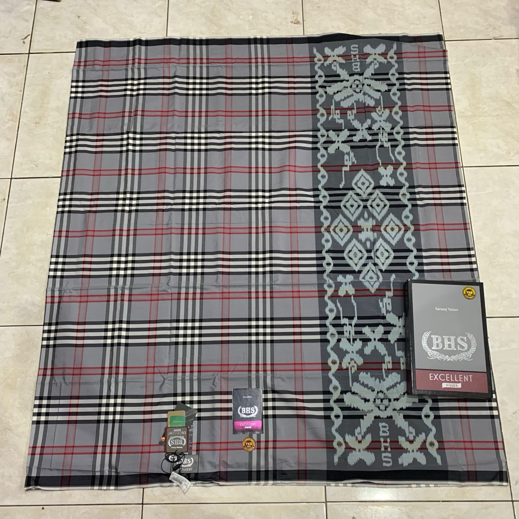 sarung Bhs excellent silver jadul
