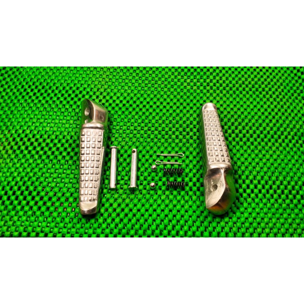 footstep step pijakan kaki belakang cb150 R cb 150 old/CBR 150R CBR 150R K45 / SONIC / SUPRA GTR 150