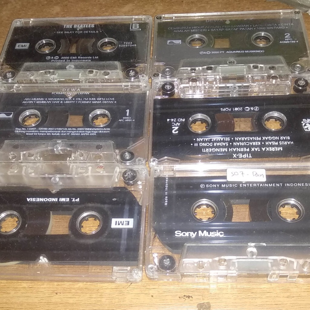 Isian kaset Pita