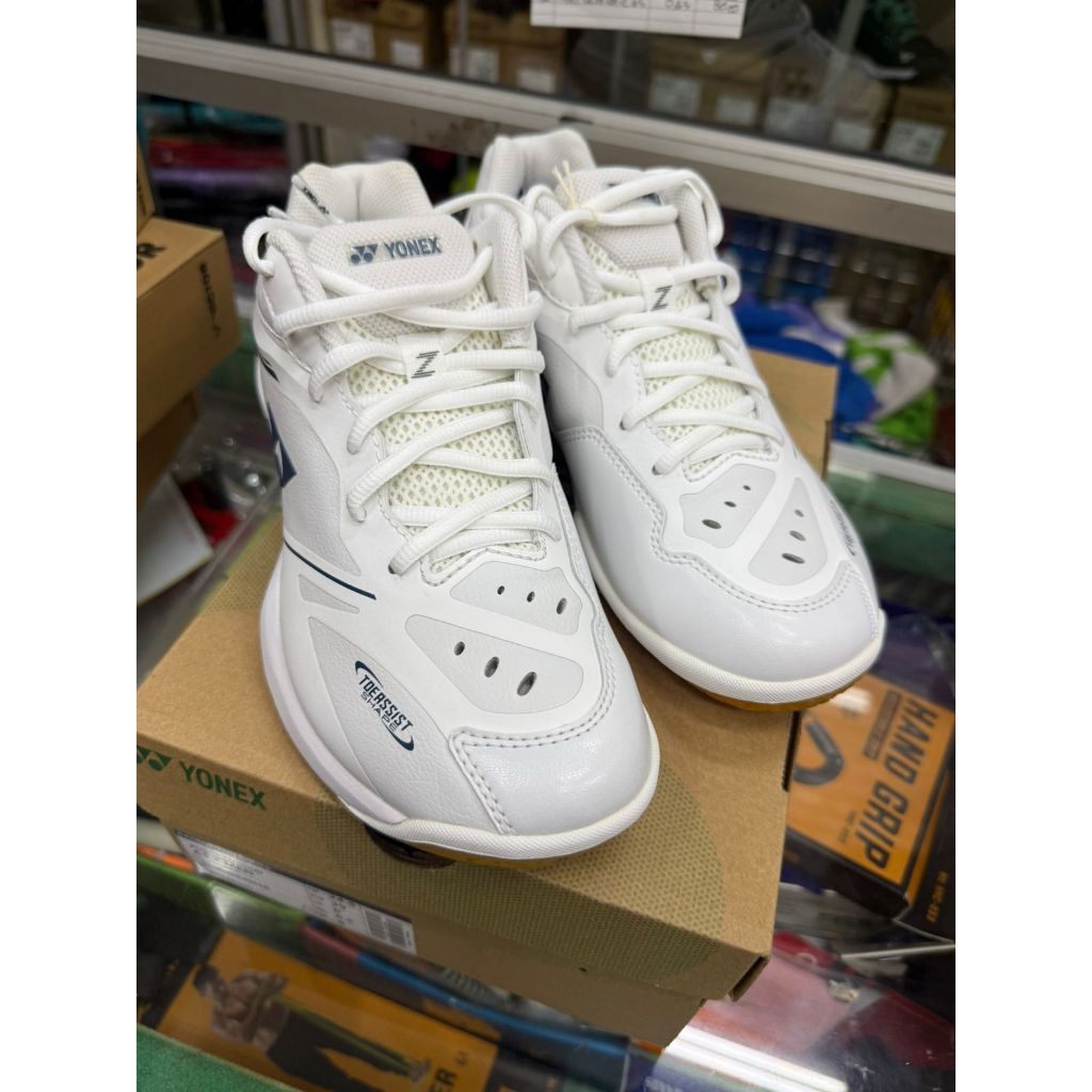NEW Sepatu Badminton YONEX SHB 65 Z4 M1E V2 2026 Edition (SHB65Z4M1E) / POWER CUSHION 65 Z MEN ORIGI