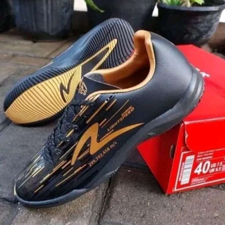 Sepatu Futsal Specs Lightspeed Reborn In Grade Original Outsole Anti-Slip Khusus Futsal Indoor