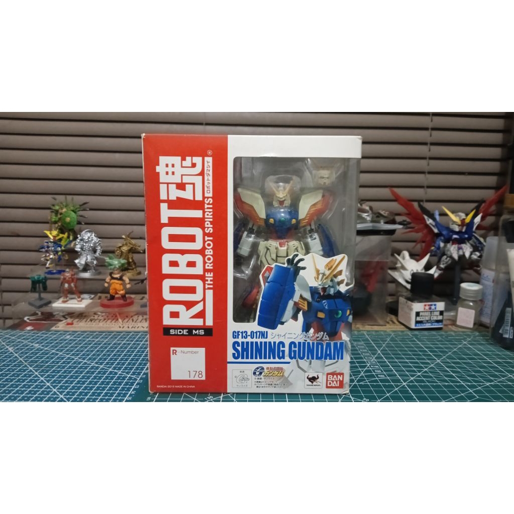 Robot Damashii Shining Gundam Bandai