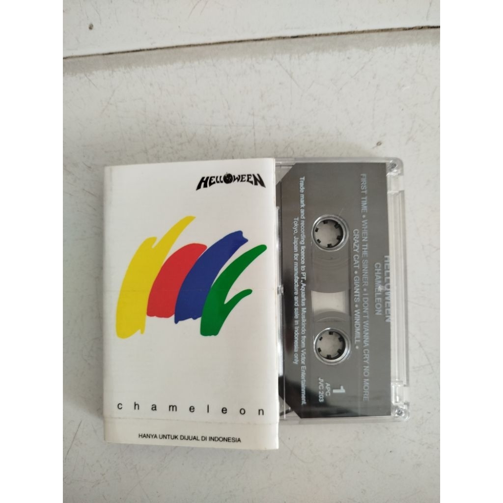 Kaset Helloween