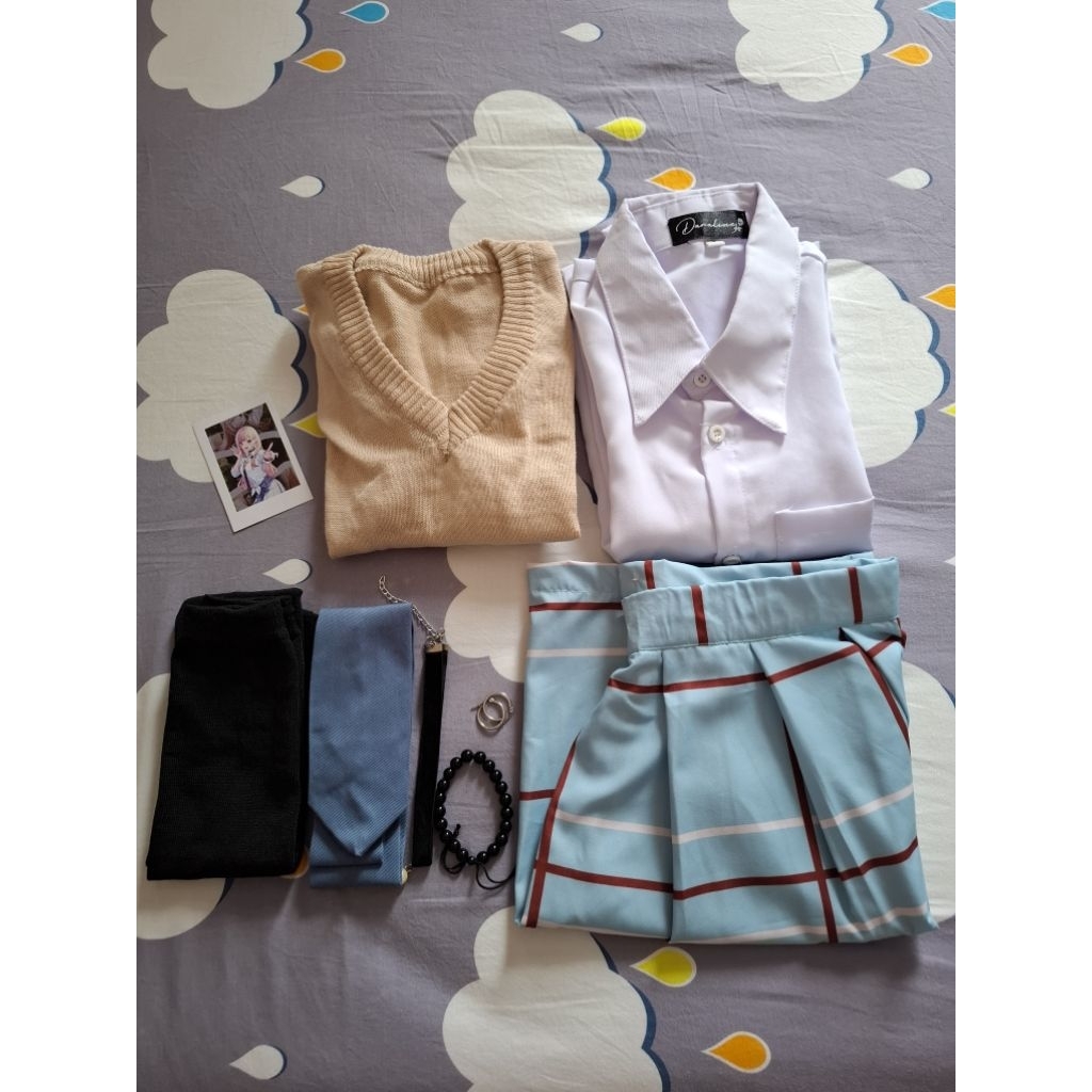 Preloved kostum cosplay seragam sekolah Marin Kitagawa anime like new