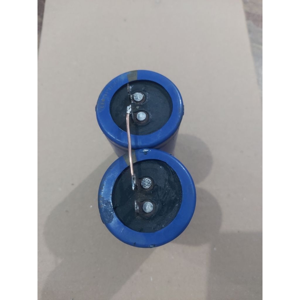 elco merek onkyo 80v 10.000uf bekas masih normal  harga 1 set