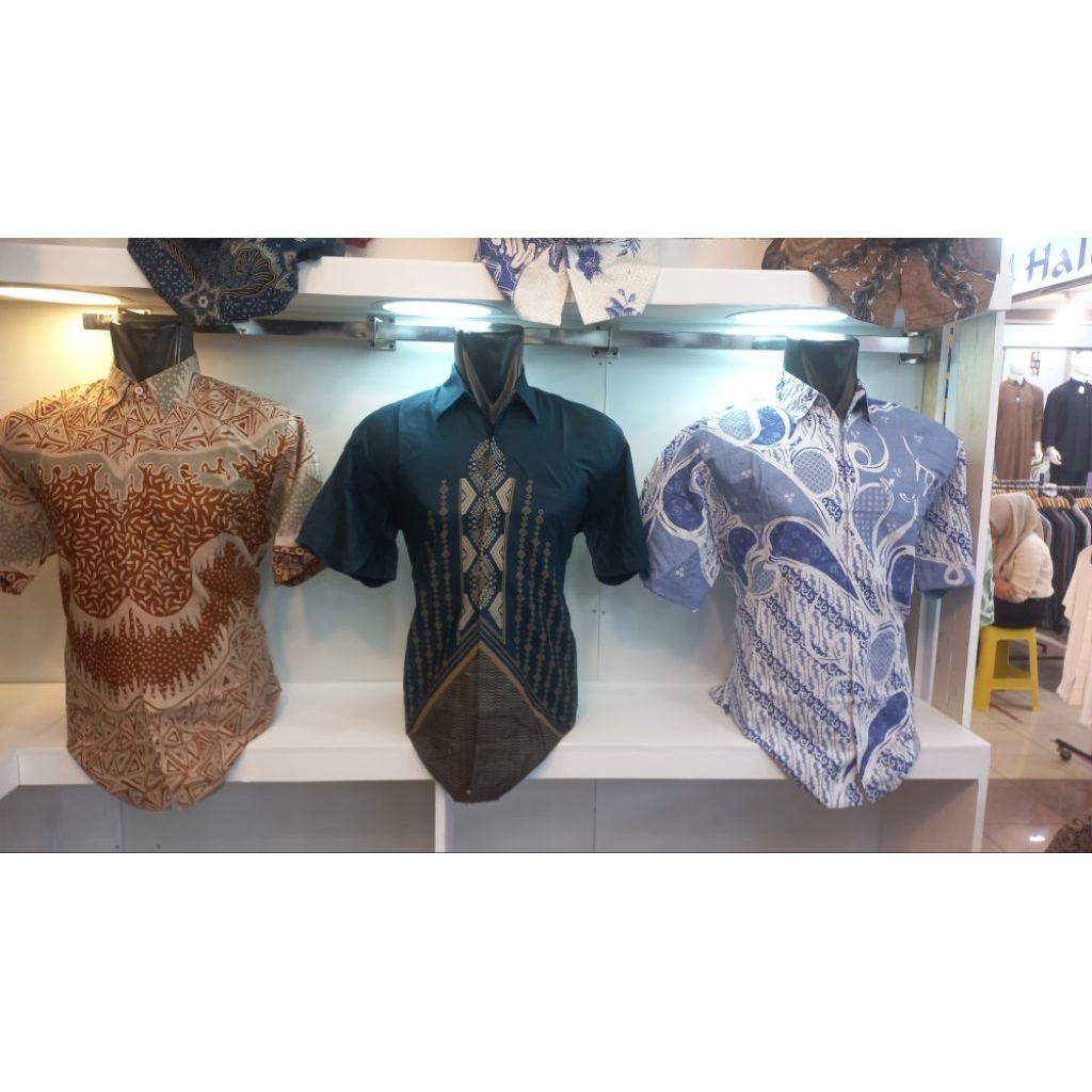 BATIK PRIA LENGAN PENDEK KEMEJA BATIK KATUN HALUS