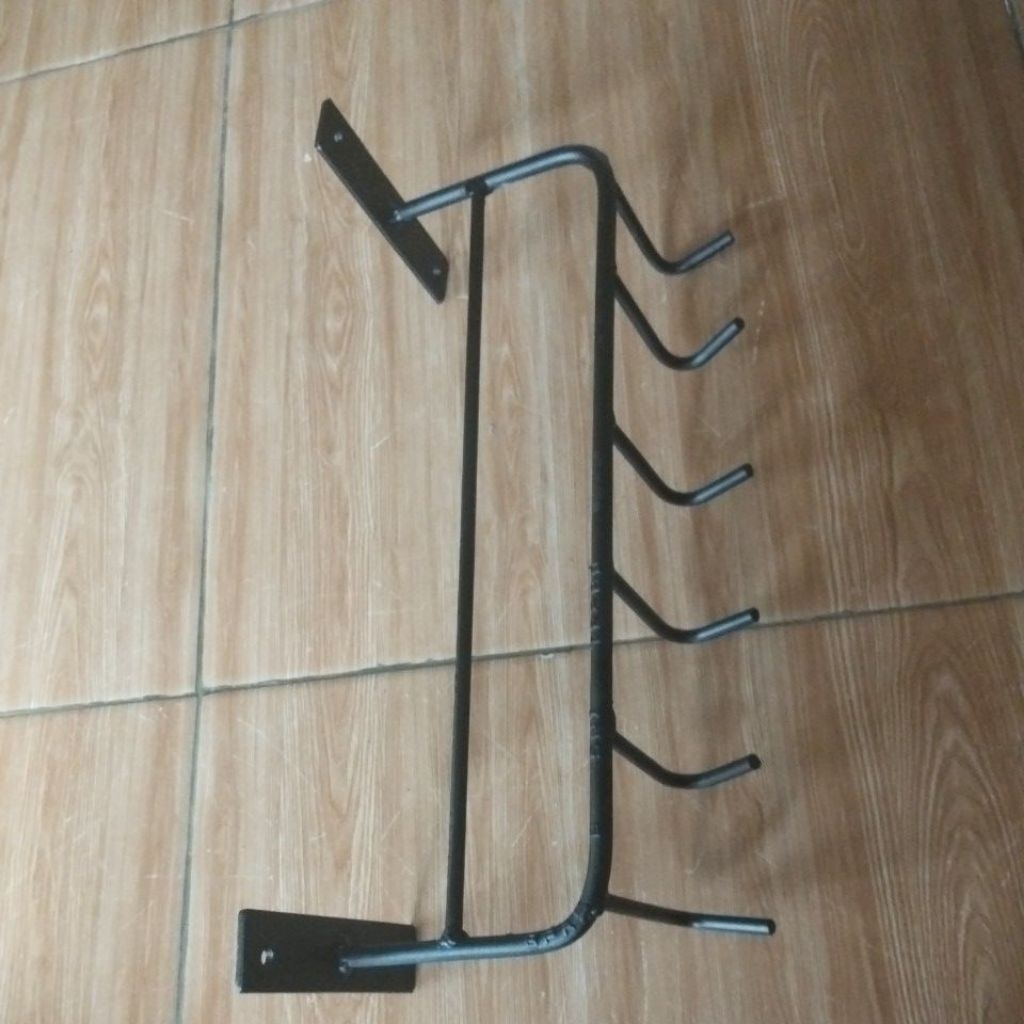 GANTUNGAN PERABOT DAPUR