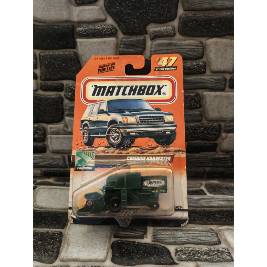 Matchbox Combine Harvester - Reguler Card