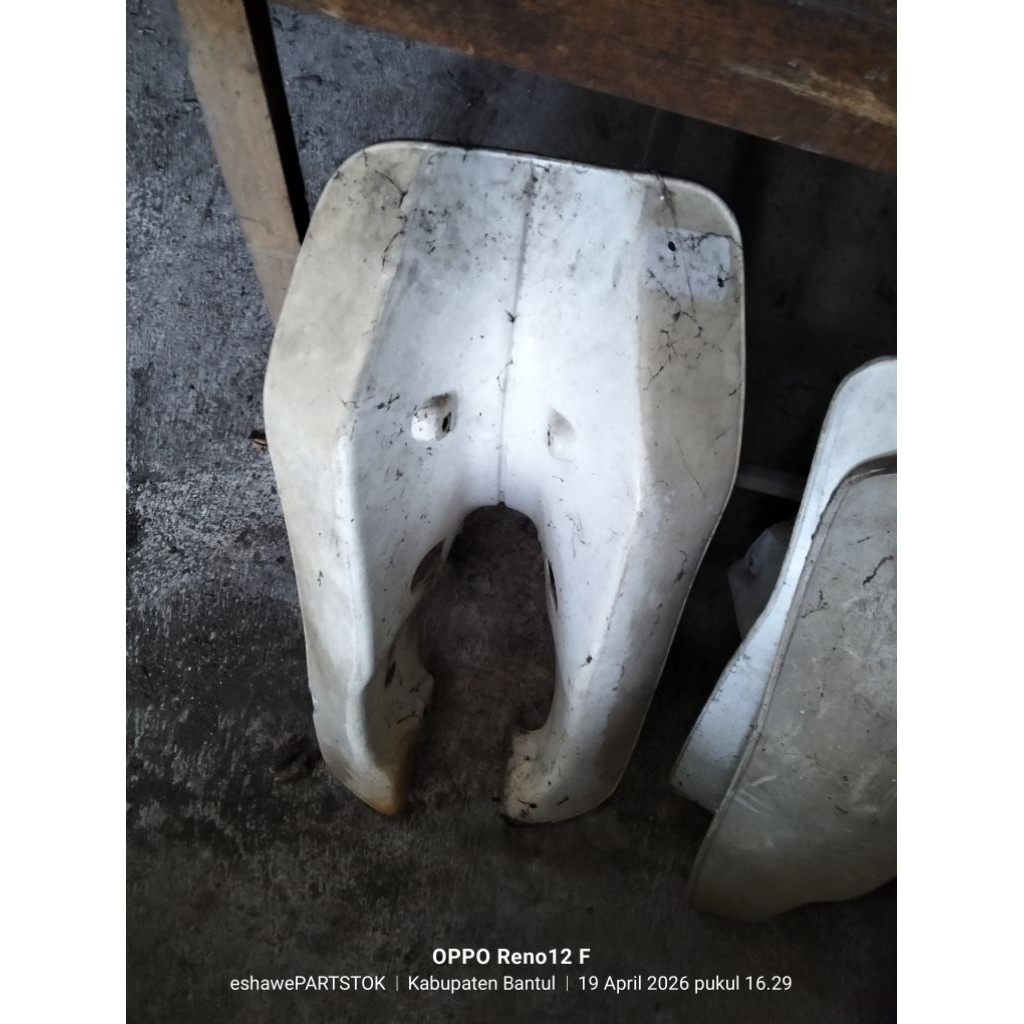 sayap motor Suzuki fr80