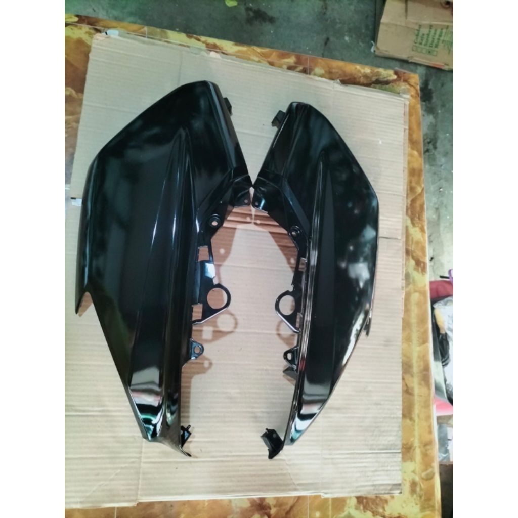 BODY COWLING SAYAP DEPAN YAMAHA NMAX OLD ORIGINAL