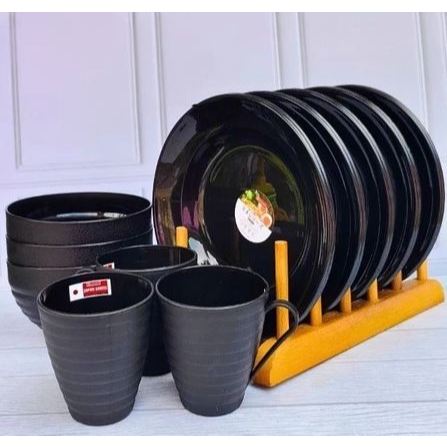 Piring Cantik Hitam Set Lusin