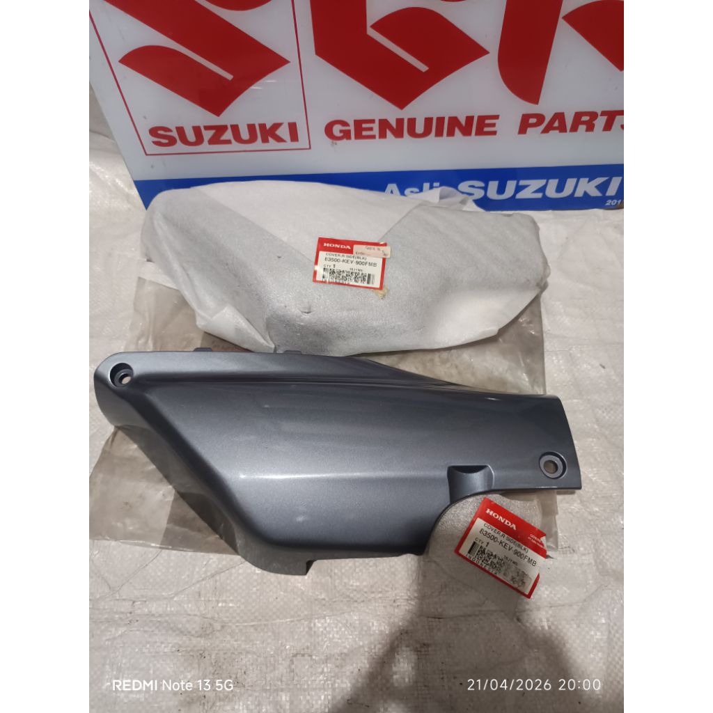 tutup aki body kanan honda supra lama supra x lama abu original ahm