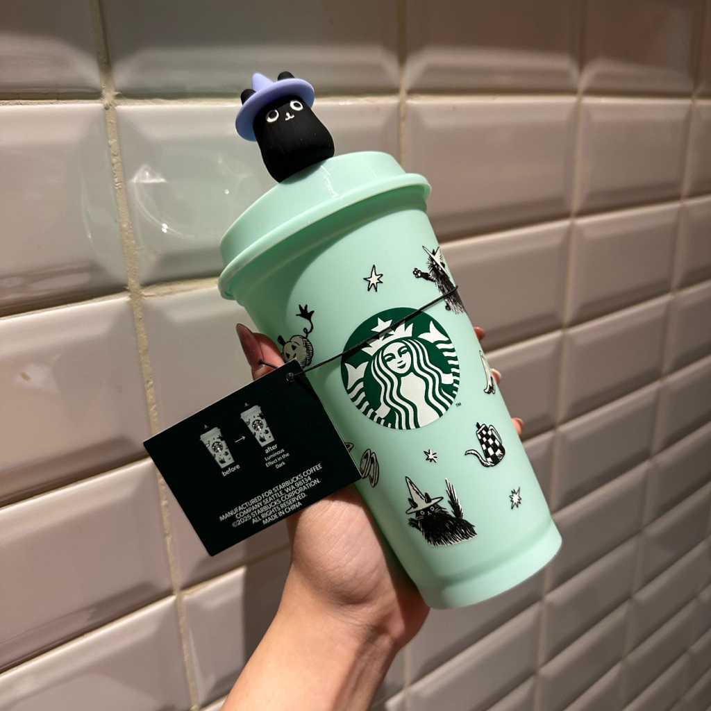 NEW Tumbler Starbucks Cat Halloween 2025 Reusable Cup With Stopper Original Starbucks