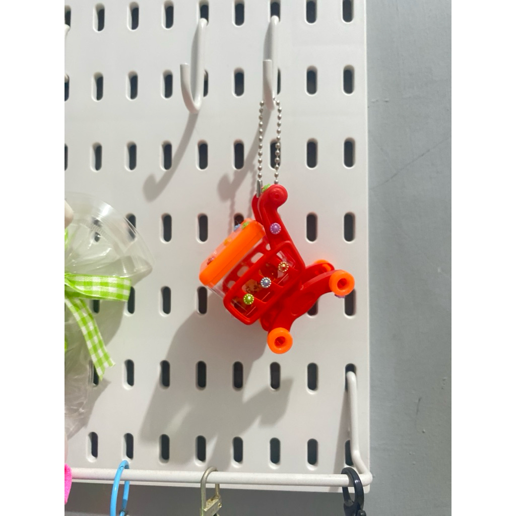 Mini Grocery Troly keychain/ Trinket Troly Keychain Bagcharm/ Supermarket Troli Keychain