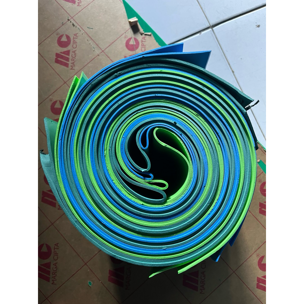 SPON EVA BUSA ATI TEBAL 10mm 30cm x 200cm SPON EVA BUSA SPON EVA LEMBARAN  EVA FOAM ART