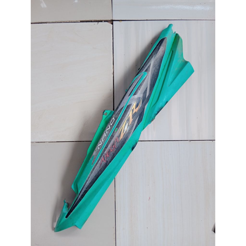 Body belakang Yamaha Vega ZR cm KanaN. Original. Seken