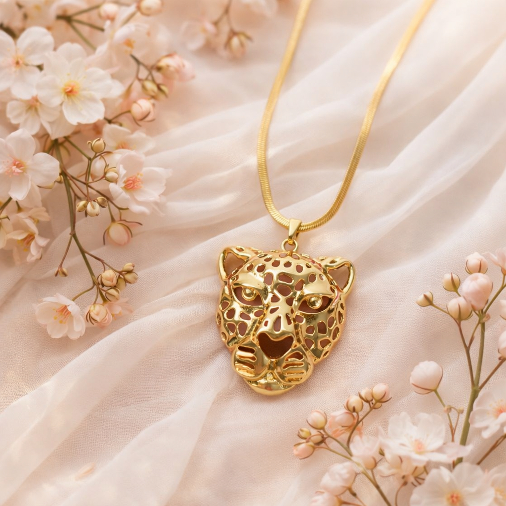 Kalung Liontin Macan