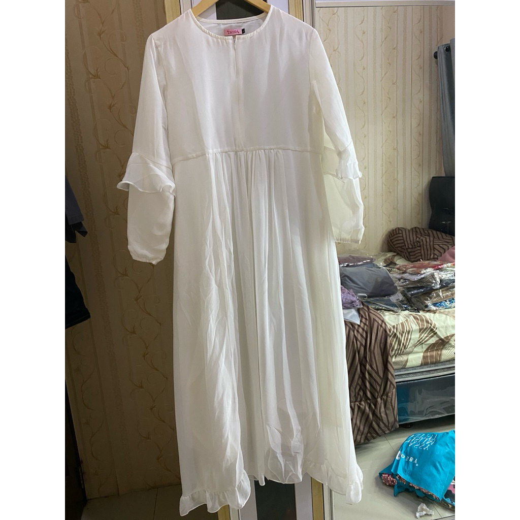 preloved gamis zayra hijab
